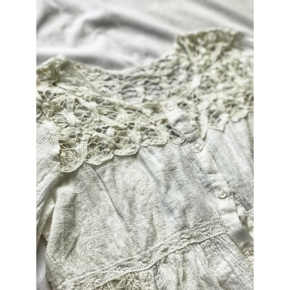 Blouse - Picture 3 of 5